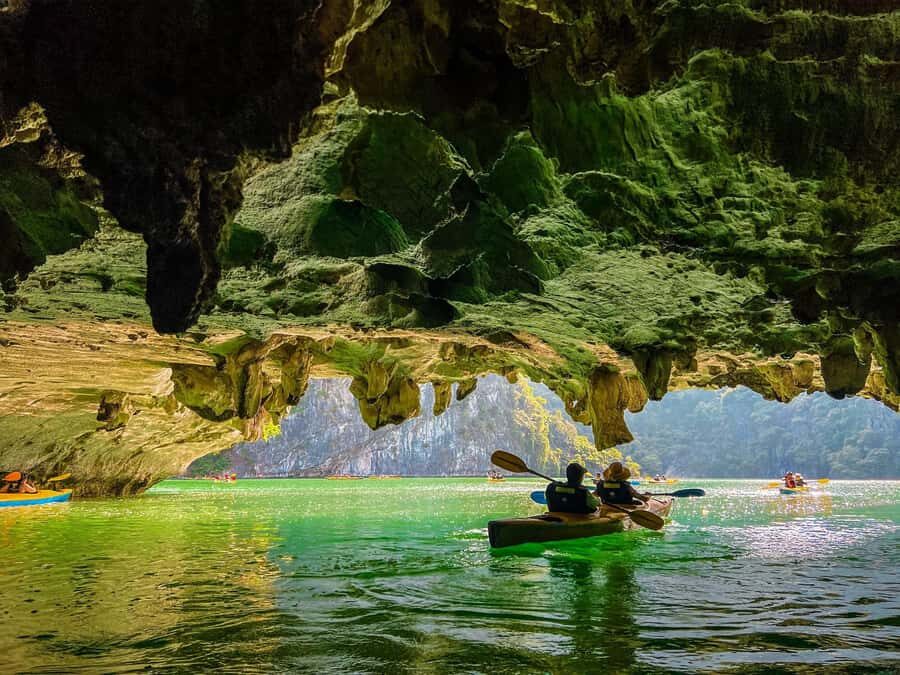 Cat Ba: Lan Ha and Ha Long Bay Boat Tour with Kayaking, Cave
