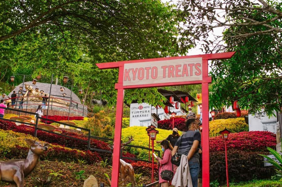 Cebu Highland Tour: Temple of Leah, Little Kyoto with Dinner - Overview of the Tour Experience