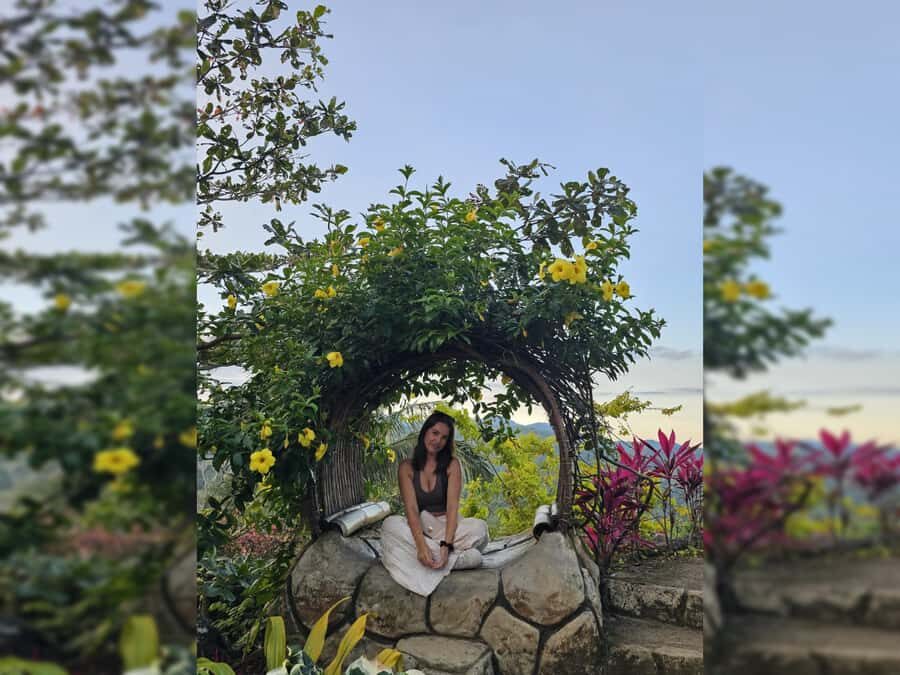 Cebu: Highlands Tour - Temples, Gardens & Scenic Views - Visiting the Cebu Taoist Temple