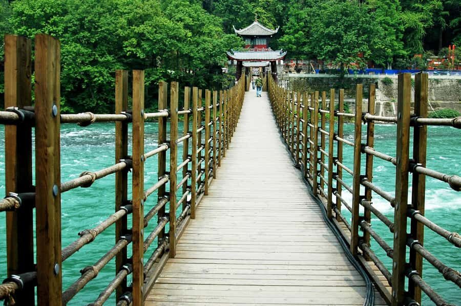 Chengdu: Dujiangyan Panda Base & Irrigation System Day Tour - Practicalities and Tips