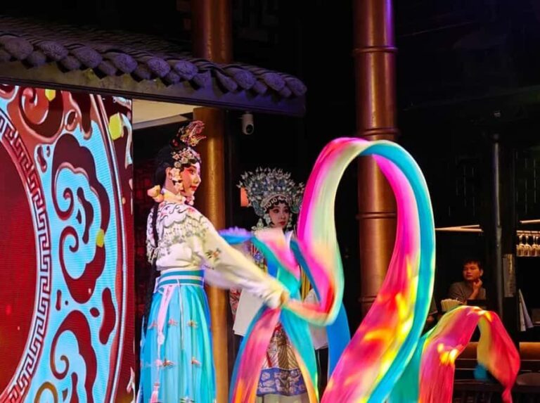 Chengdu: Kuanzhai Alley, Peoples Park, Tea, Opera & Hot Pot - Visiting People’s Park: A Window into Chengdu’s Social Scene