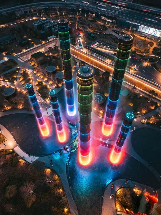 Chengdu: Night Tour with Guide and Transportation - Deep Dive into the Landmarks