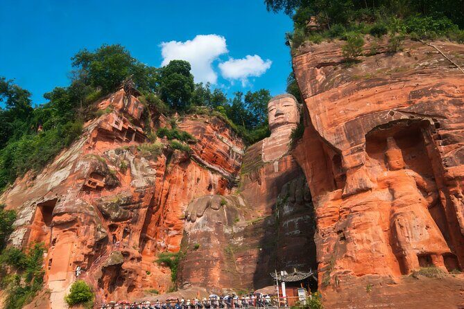 Chengdu Private Day Tour to the Leshan Giant Buddha and Huanglongxi Old Town - Important Considerations