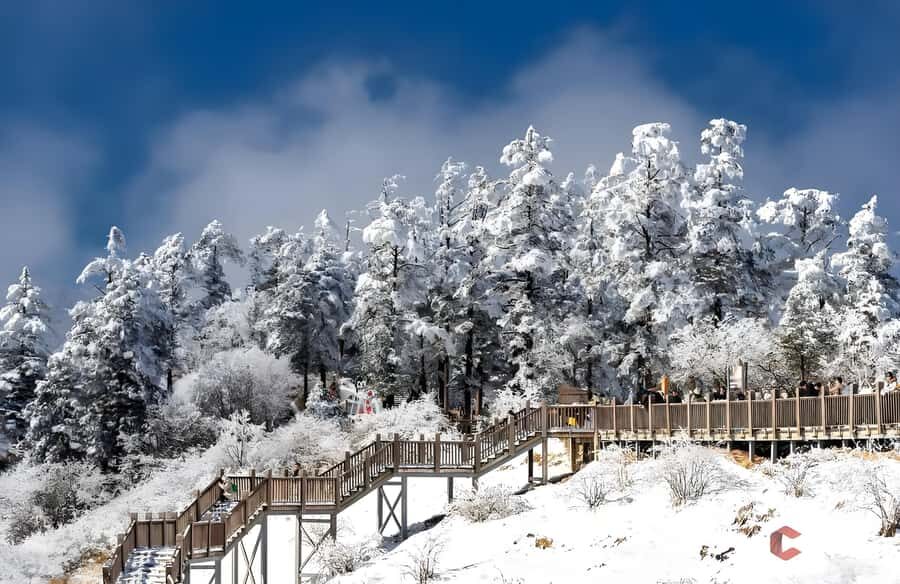 Chengdu: Xiling Snow Mountain Ticket - Location and Accessibility