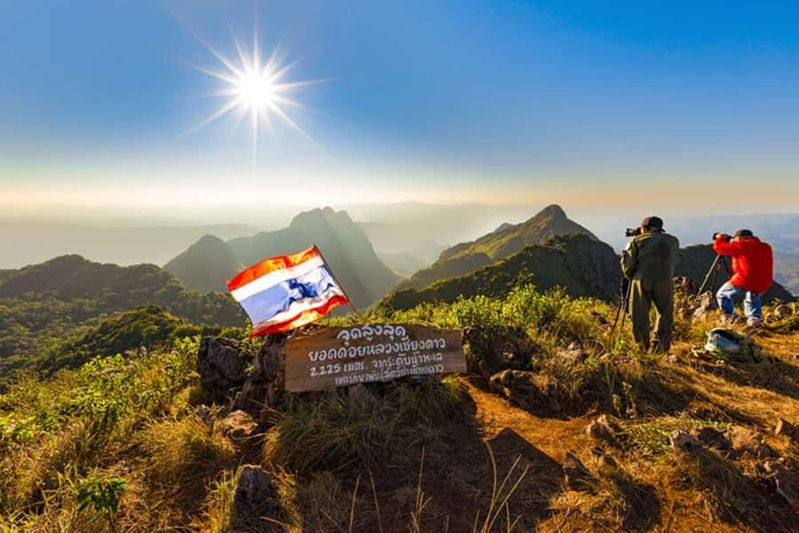 Chiang Mai: Chiang Dao Cave, 5 Hill Tribes & Viewpoint Tour - Exploring Chiang Dao Cave: Mystical and Intriguing