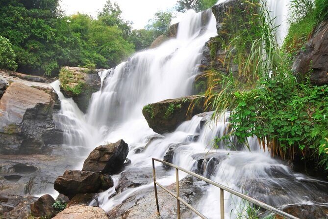 Chiang Mai: Doi Inthanon, Waterfalls, and Hill Tribe Village - Practicalities and What to Expect