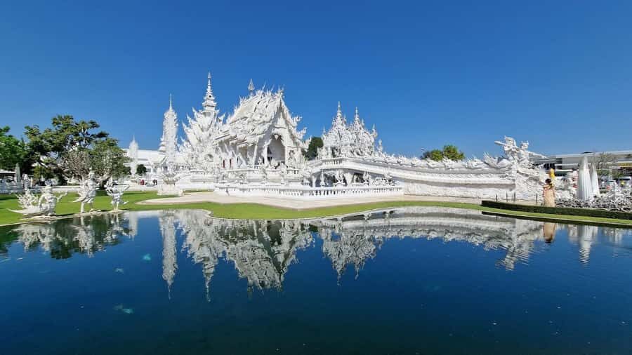 Chiang Mai: Private Chiang Rai Temples Tour for Couples - What Makes This Tour Special