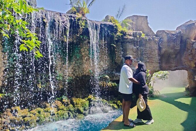 Chiang Mai Sticky Waterfall Dantewada and Banden Temple Tour - In-Depth Look at Each Stop