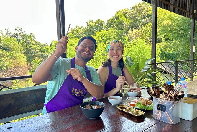 Chiang Mai Thai Cooking Class at Grand Canyon and Market Tour - A Deep Dive Into the Tour: What to Expect