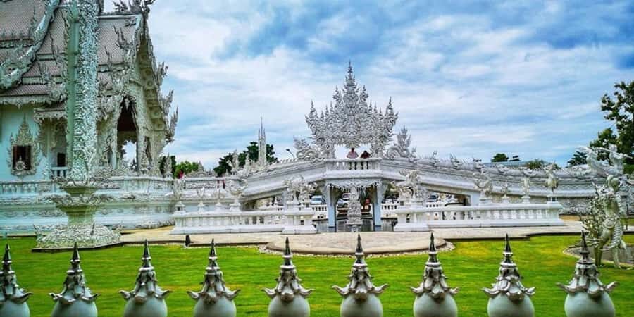 Chiang Mai: White Temple, Golden Triangle & Boat Tour - An In-Depth Look at the Tour Experience