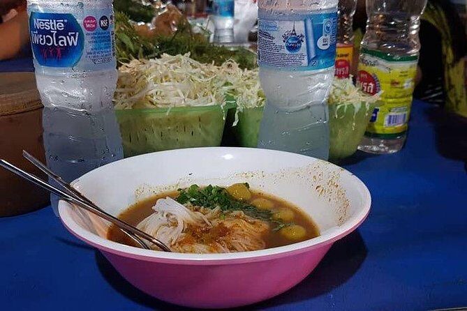 Chiang Rai Food & Night Market Walking Tour with Local Host - Exploring Chiang Rai’s Highlights and Hidden Gems