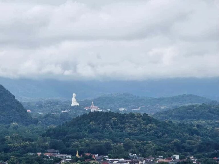 Chiang Rai Half-Day Tour: 3 Must-See Places in 5 Hours - In-Depth Look at the Itinerary and Attractions