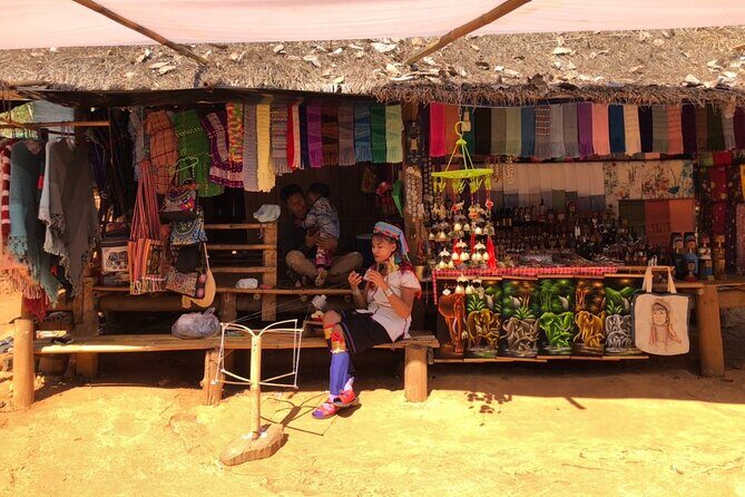 Chiang Rai nice places tour for oldest tourist included Pick-up - Who Is This Tour Best For?