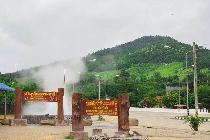 Chiang Rai Wonders: White, Blue & Red Temples and Hot Spring - The Sum Up