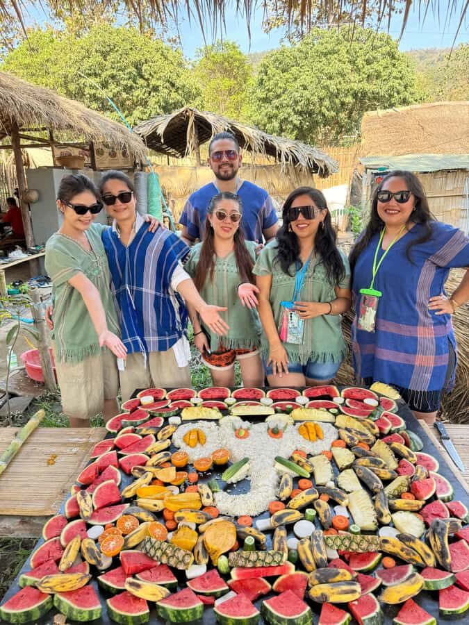 Chiangmai : Take care elephants+poopaper, sticky waterfalls - Detailed Breakdown of the Itinerary