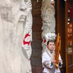 Chongqing: Ancient Town, Monorail, Park and Art Private Tour - Exploring Chongqing: A City of Contrasts