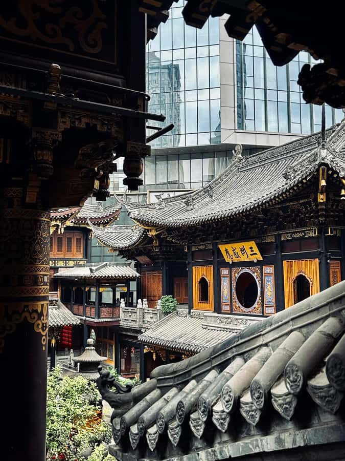 Chongqing: Surreal Urban, Ancient Town, and Secret Viewpoint - Practical Details and Tips
