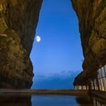 Chongqing To Zhangjiajie Night Tour with Hotel & Train - Ascending Tianmen Mountain: Spectacular Views and Thrilling Walkways