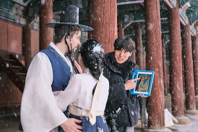 Cinematic Hanbok Photoshoot - The Experience from Reviews