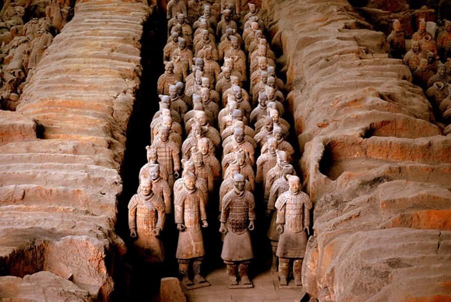 Classic Xian: Fully-Guided Terracotta Army Bus Tour - The Plus and the Possible Pitfalls