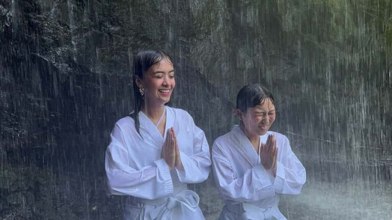 Cleanse Your Mind in a Sacred Waterfall "Takigyo" Odawara - An In-Depth Look at the Experience