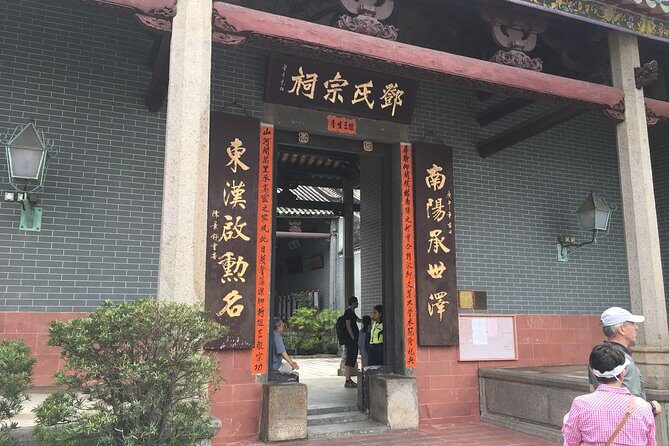 Coach Tour: Hong Kong Heritage Discovery - Practical Details and Value