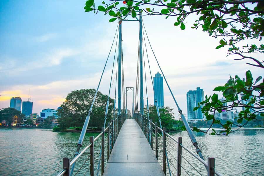 Colombo: City Highlights Coach Tour - What to Expect and Practical Tips