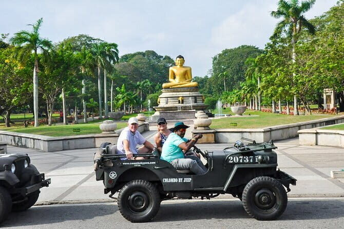 Colombo City Tour by War Jeep from Colombo Seaport - FAQs