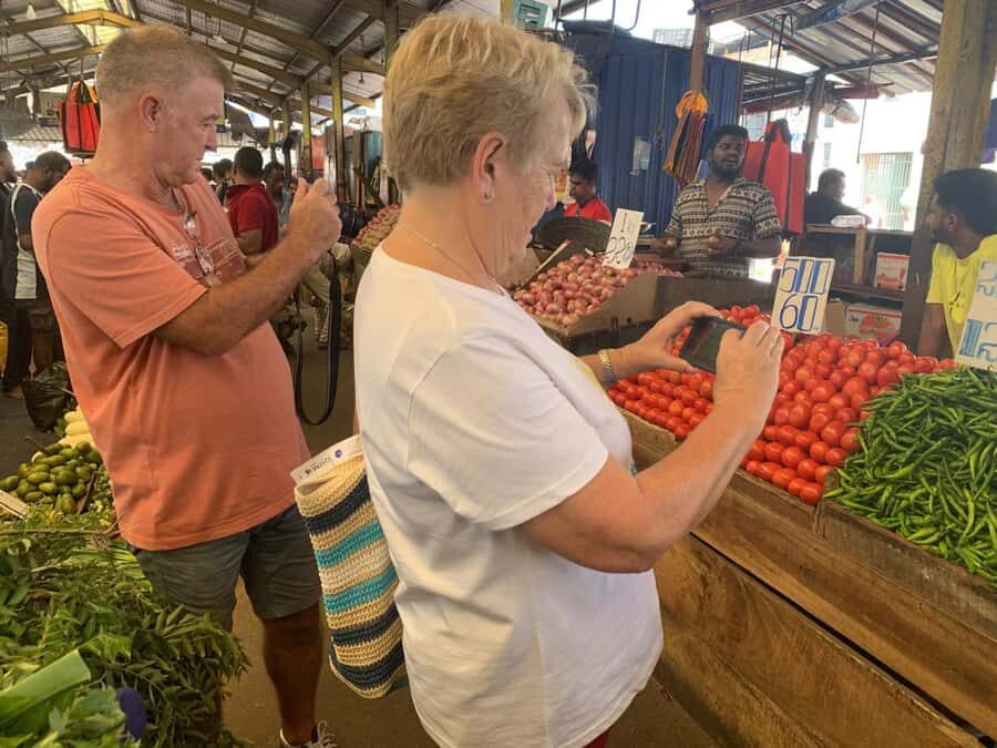 Colombo: Negombo Cultural Photo Tour with Local Lunch - Exploring Colombo: The Urban Heart of Sri Lanka