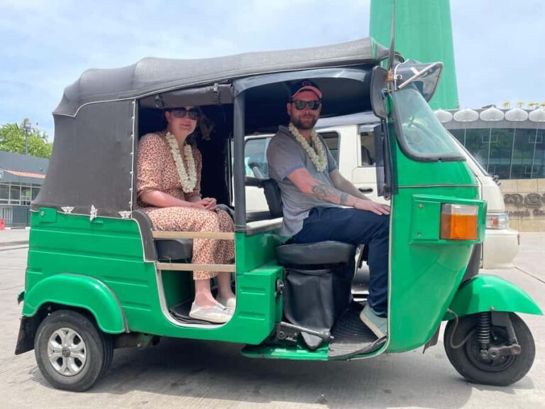Colombo: Private Tuk-Tuk City Tour with Guide & All Tickets - A Closer Look at the Colombo Private Tuk-Tuk Tour