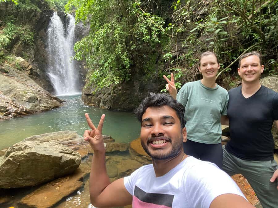 Colombo: Rathnapura Gem Mining Tour with Lunch 3 PAX - Visiting the Traditional Gem Mine