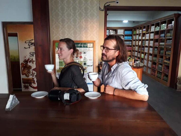 Colombo: Romantic Half-Day Tuk-Tuk Tour with Guide - The Practical Side: Transport, Timing, and Cost