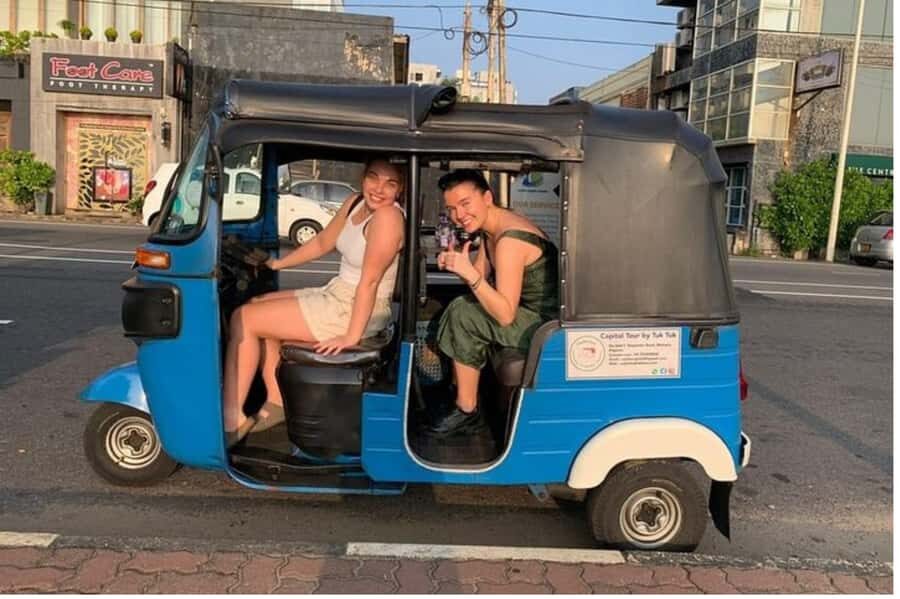 Colombo Stories & Street Life: Markets, Temples & City - What Travelers Say