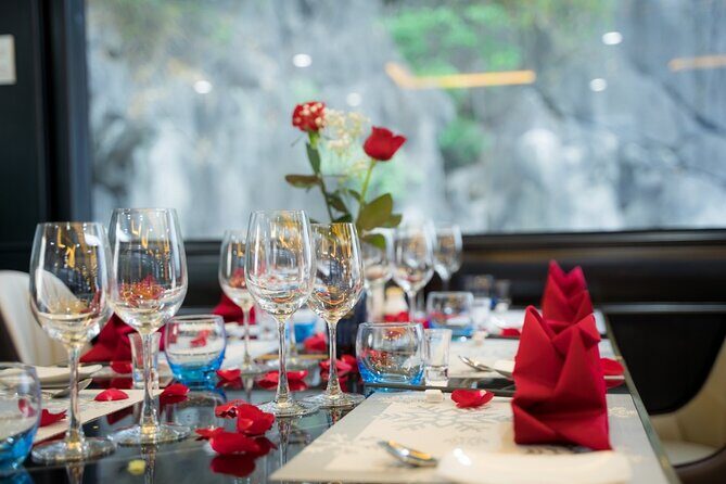 Combo Ninh Binh and Halong Bay Day Tour All inclusive - Day 1: Exploring Ninh Binh’s Cultural Heart and Natural Beauty