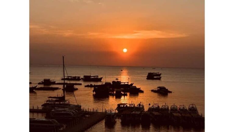 Crossing: Sunset Boat Trip with Squid Fishing - An In-Depth Look at the Sunset Boat Trip Experience