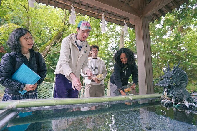 Cultural Lakeside Walk at Mt. Fuji Sake Snacks and Crafts - What Makes This Tour Stand Out