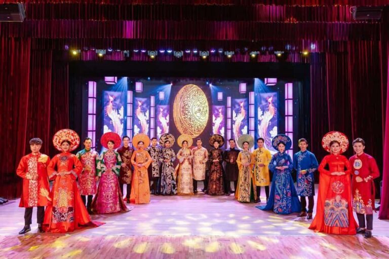 Da Nang: Ao Dai Show Ticket - Who Would Love the Ao Dai Show?