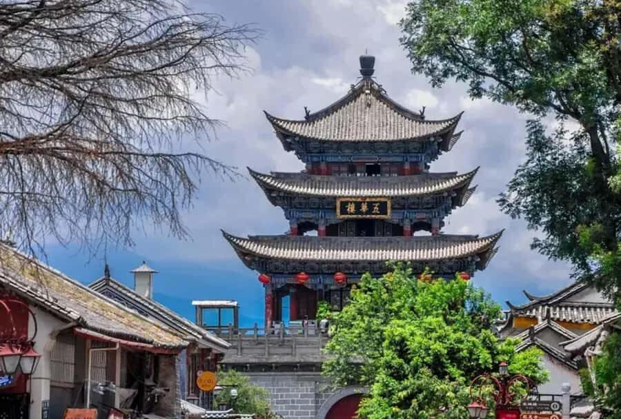 Dali: Ancient City, Three Pagodas, and Longkan (ErHai) Tour - Practical Details & What to Expect