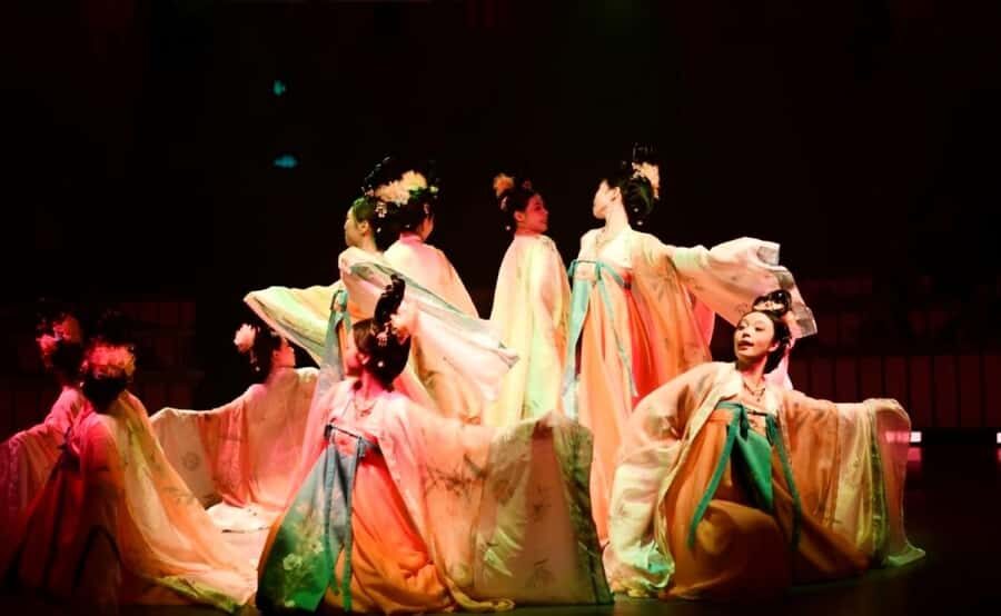 Dali Etiquette Banquet: Immersive Royal Feast Experience - Booking Details and Practical Tips