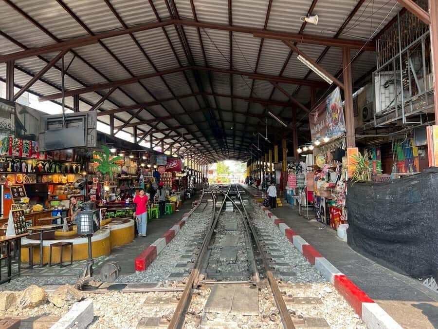 Damnoen Saduak & Maeklong Railway Market Tour (Private car) - Transportation, Timing, and Practicalities