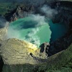 Day Tour - Ijen Blue Flame via Banyuwangi - The Experience’s Benefits and Drawbacks