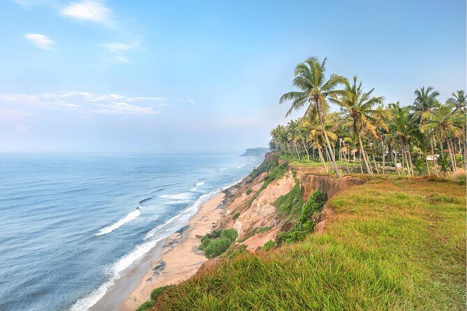 "Day Trip to Varkala from Trivandrum (Guided Full Day City Tour)" - Stop 2: Anchuthengu and Anjengo Fort