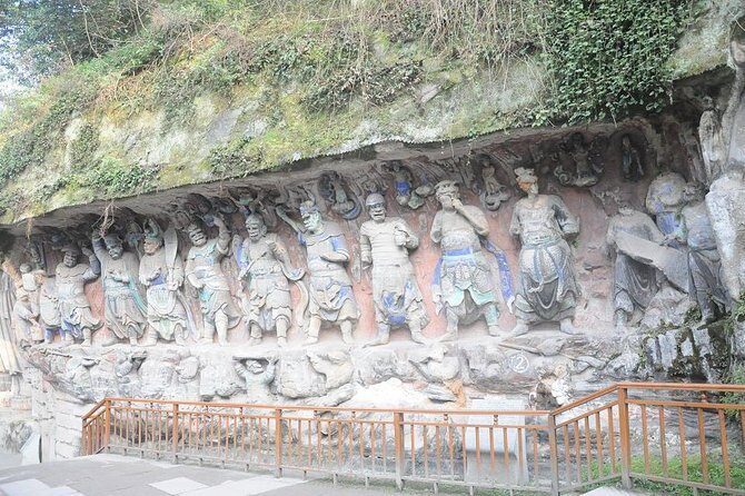 Dazu rock carving - Food and Dining Options