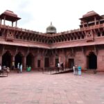 Delhi: Agra and Taj Mahal Overnight Tour with Fatehpur Sikri - Day 2: The Sunrise and the UNESCO Treasures
