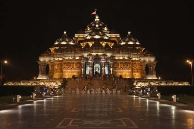 Delhi: Akshardham 2-Hour Guided Evening Light & Sound Show - Practical Aspects and Value