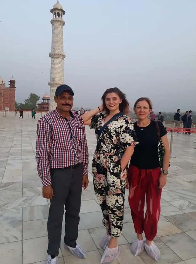 Delhi :-Best Private Agra's Taj Mahal and Red fort tour - The Itinerary Breakdown: What to Expect