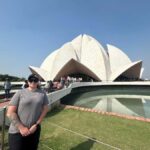 Delhi: Lotus Temple Walking Tour - Gardens, Pools, and Photo Opportunities