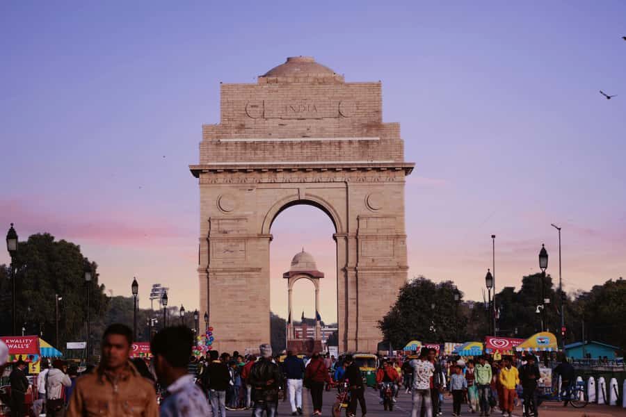 Delhi: Old & New Delhi City Tour Full or Half Day options - Transition to New Delhi
