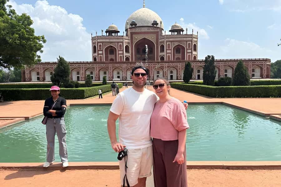 Delhi: Old & New Delhi Guided Tour Full or Half-Day Options - The Itinerary in Detail: What You Can Expect