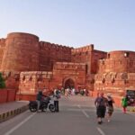 Delhi to Agra: Taj Mahal Storytelling & Local Life Tour - The Taj Mahal: A Storytelling Experience